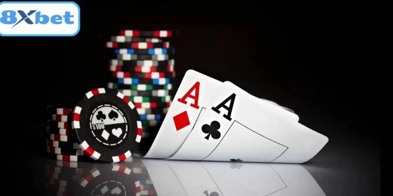 Poker Online 8XBET – Trò chơi trí tuệ, thưởng lớn.
